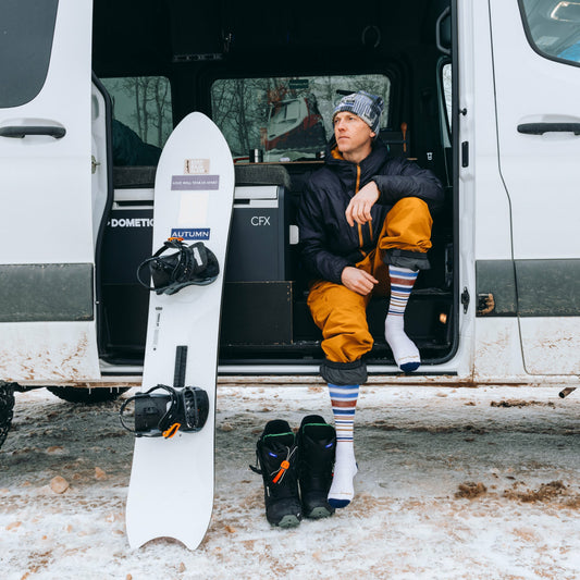 Men's Limited Edition Snowpack Over-the-Calf Midweight Ski & Snowboard Socks | Darn Tough
