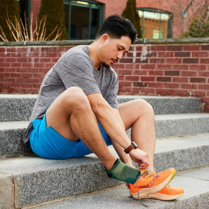 Men's Run No Show Tab Cushioned Ultra-Lightweight Running Socks | Darn Tough