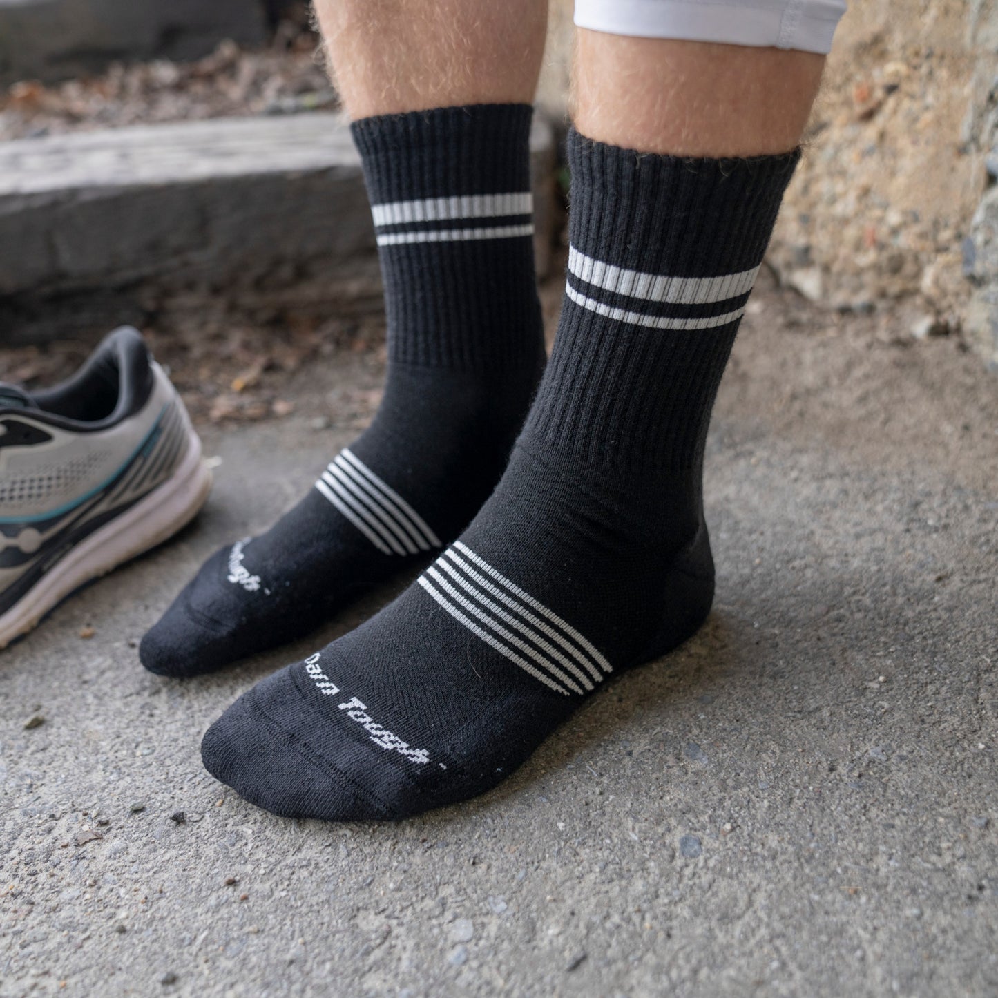 Men's Element Micro Crew Lightweight Running Socks | Darn Tough