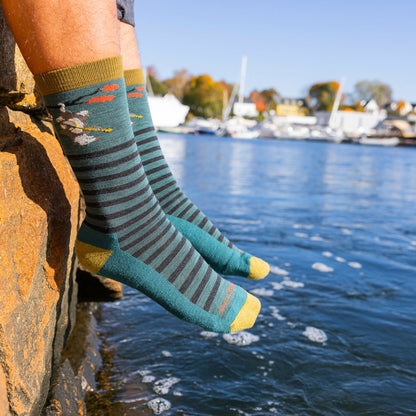 Men's Wild Life Crew Lightweight Lifestyle Socks | Darn Tough