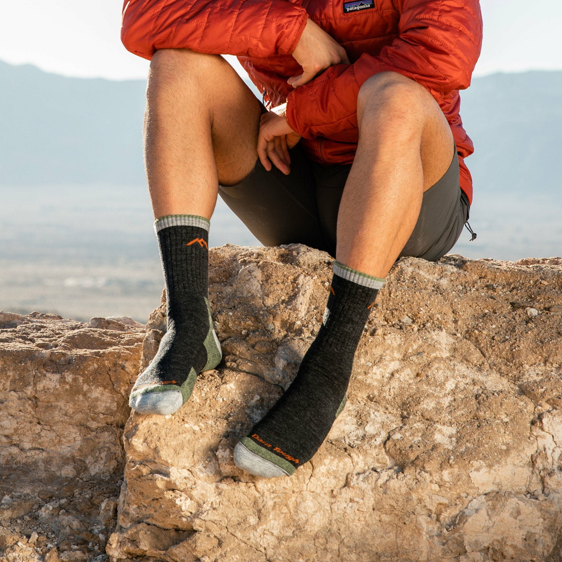 Men's Hiker Micro Crew Midweight Hiking Socks | Darn Tough