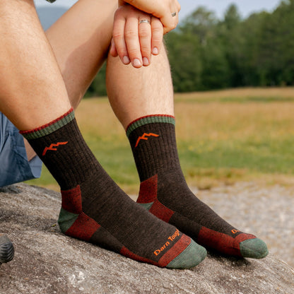 Men's Hiker Micro Crew Midweight Hiking Socks | Darn Tough