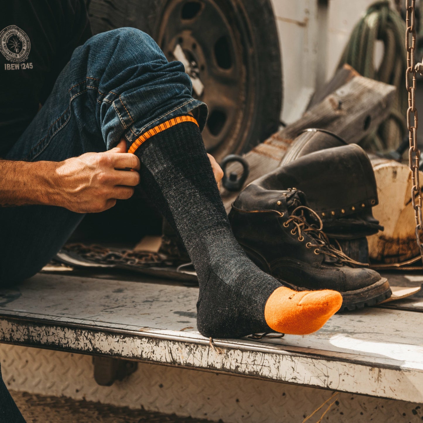 Men's Steely Boot Midweight Work Socks | Darn Tough