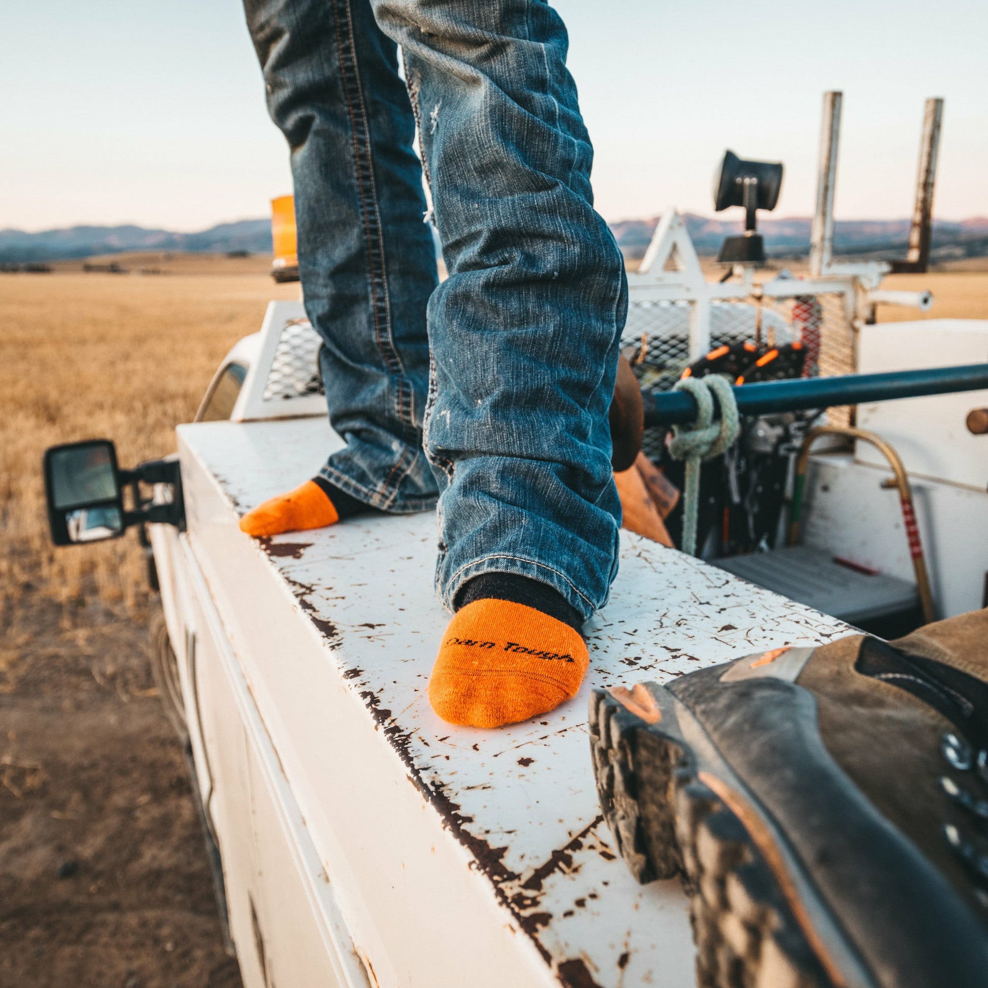 Men's Steely Boot Midweight Work Socks | Darn Tough