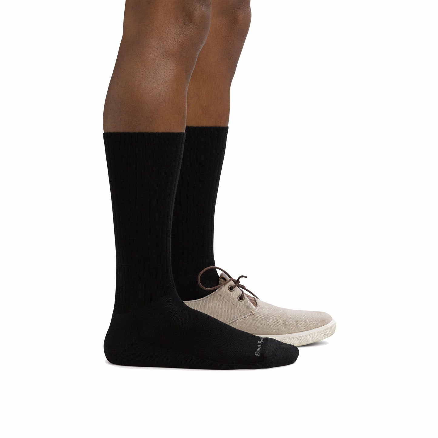 Men's The Standard Crew Cushioned Lightweight Lifestyle Socks | Darn Tough