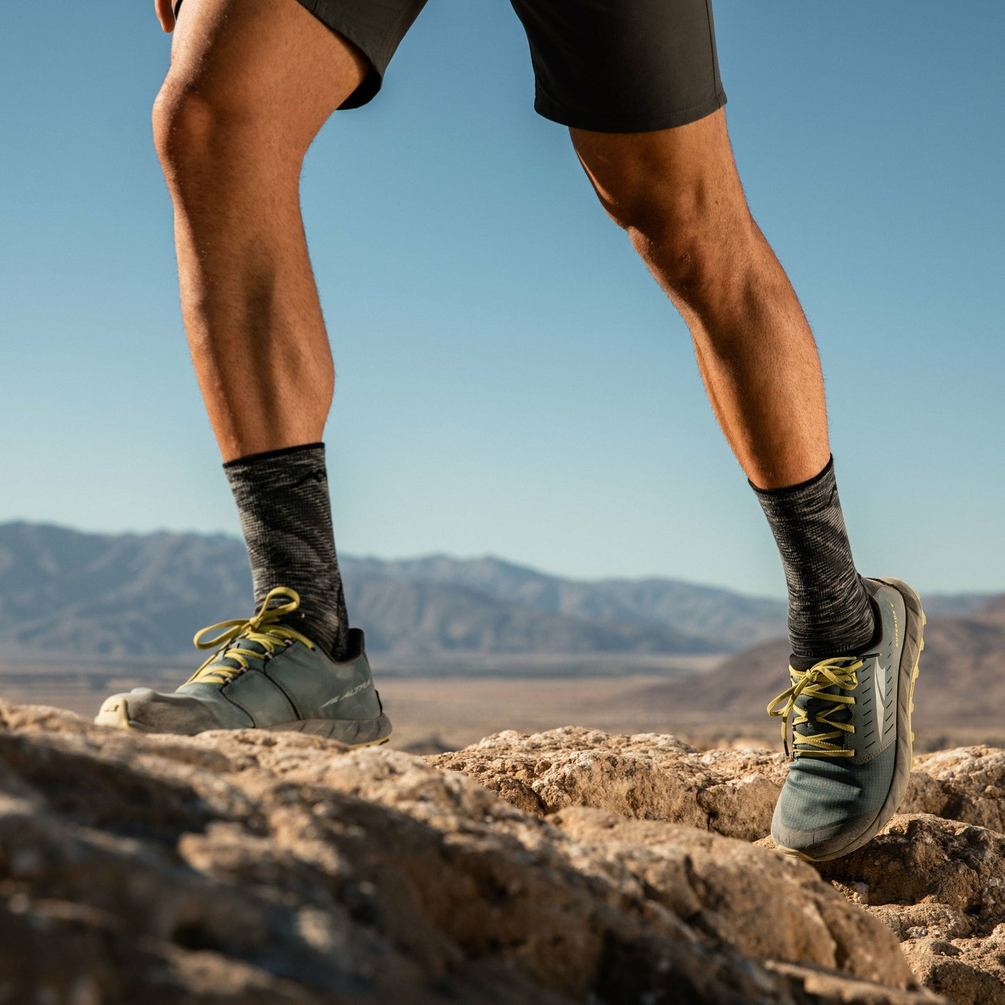 Men's Light Hiker Micro Crew Lightweight Hiking Socks | Darn Tough