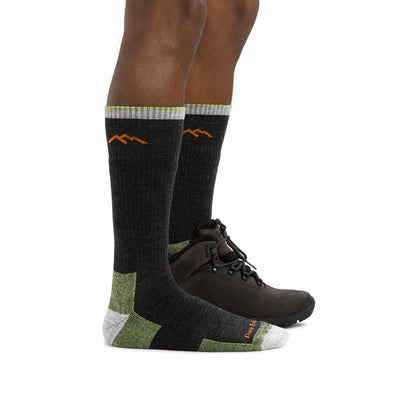 Men's Hiker Boot Midweight Hiking Socks | Darn Tough