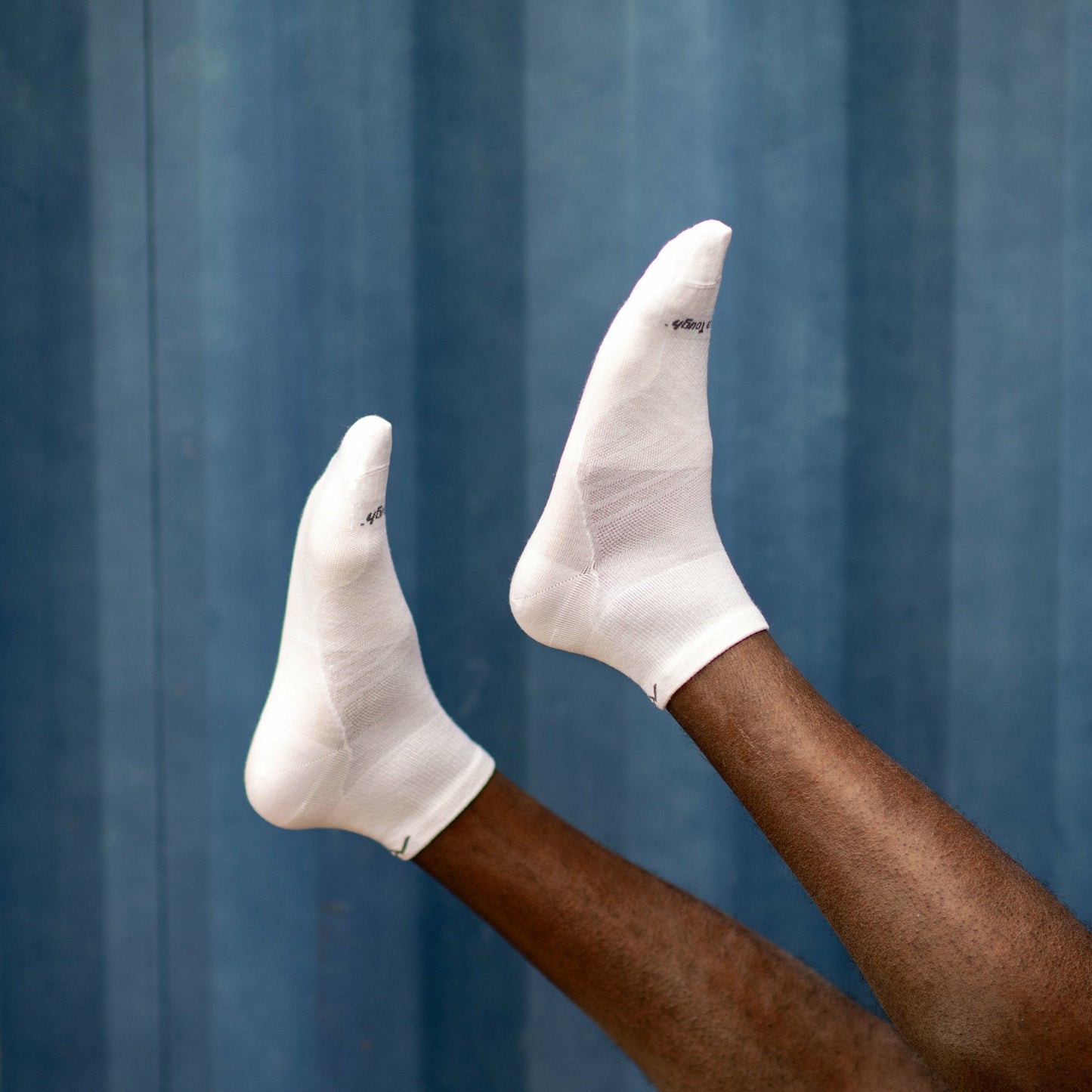 Men's Coolmax® Run Quarter Ultra-Lightweight Running Socks | Darn Tough