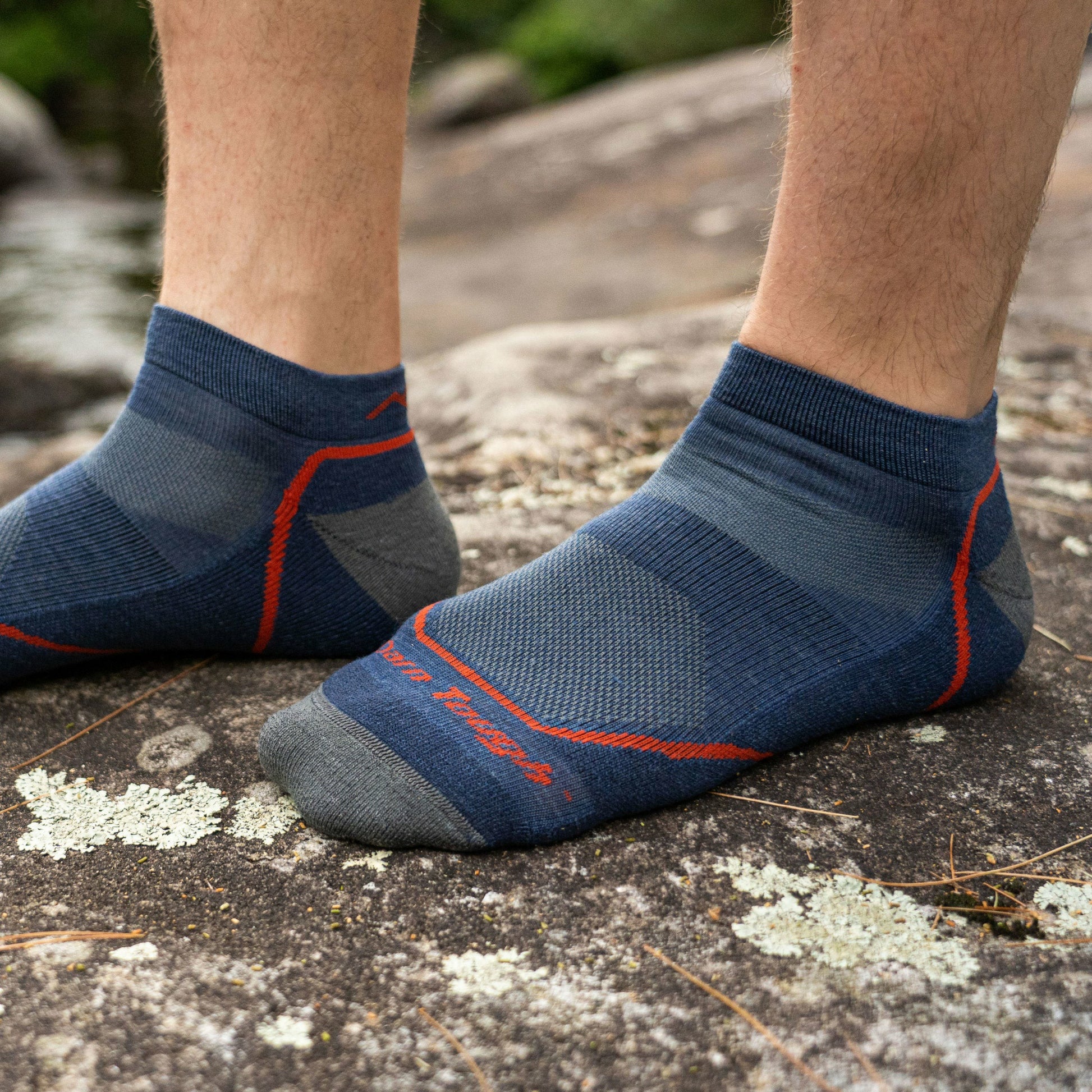 Men's Light Hiker No Show Lightweight Hiking Socks | Darn Tough