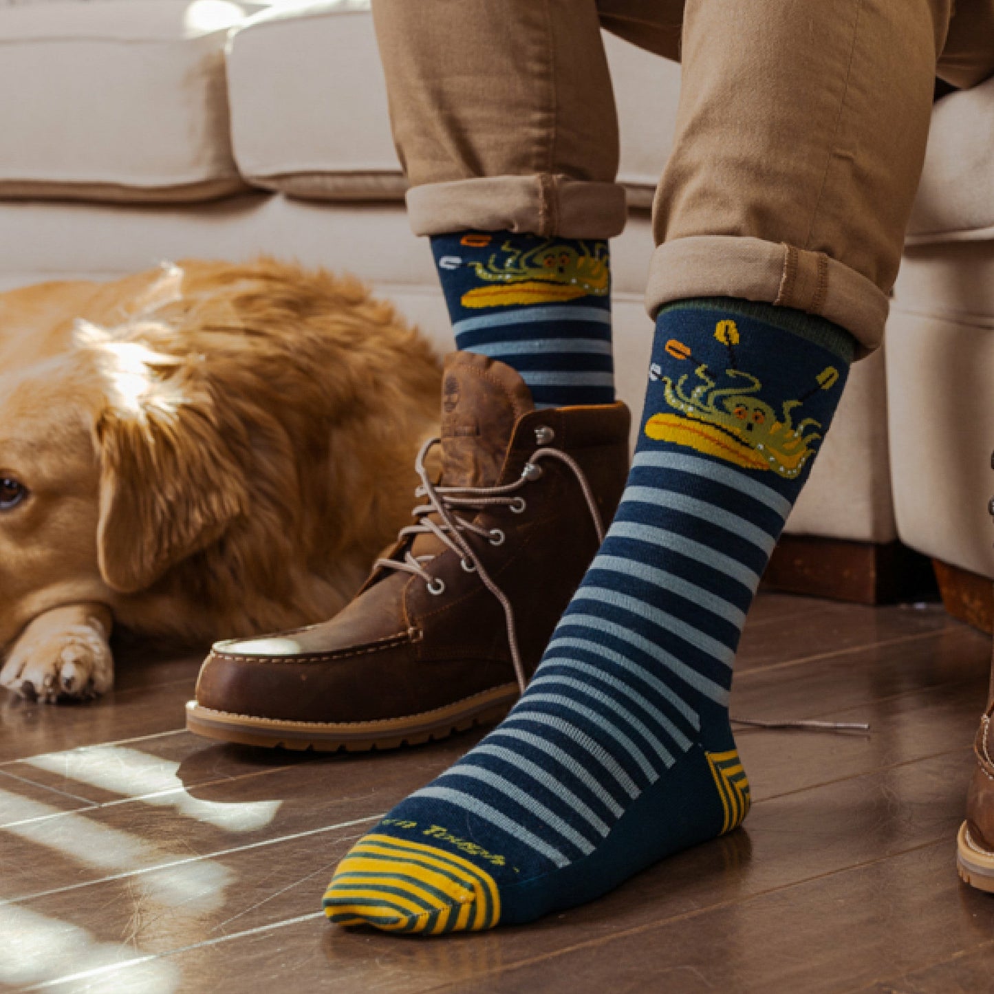 Men's Animal Haus Crew Lightweight Lifestyle Socks | Darn Tough