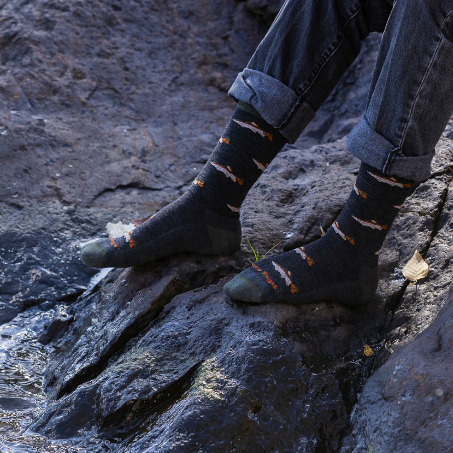 Men's Spey Fly Crew Lightweight Lifestyle Socks | Darn Tough