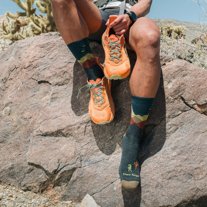 Men's Spaced Out Micro Crew Lightweight Hiking Socks | Darn Tough