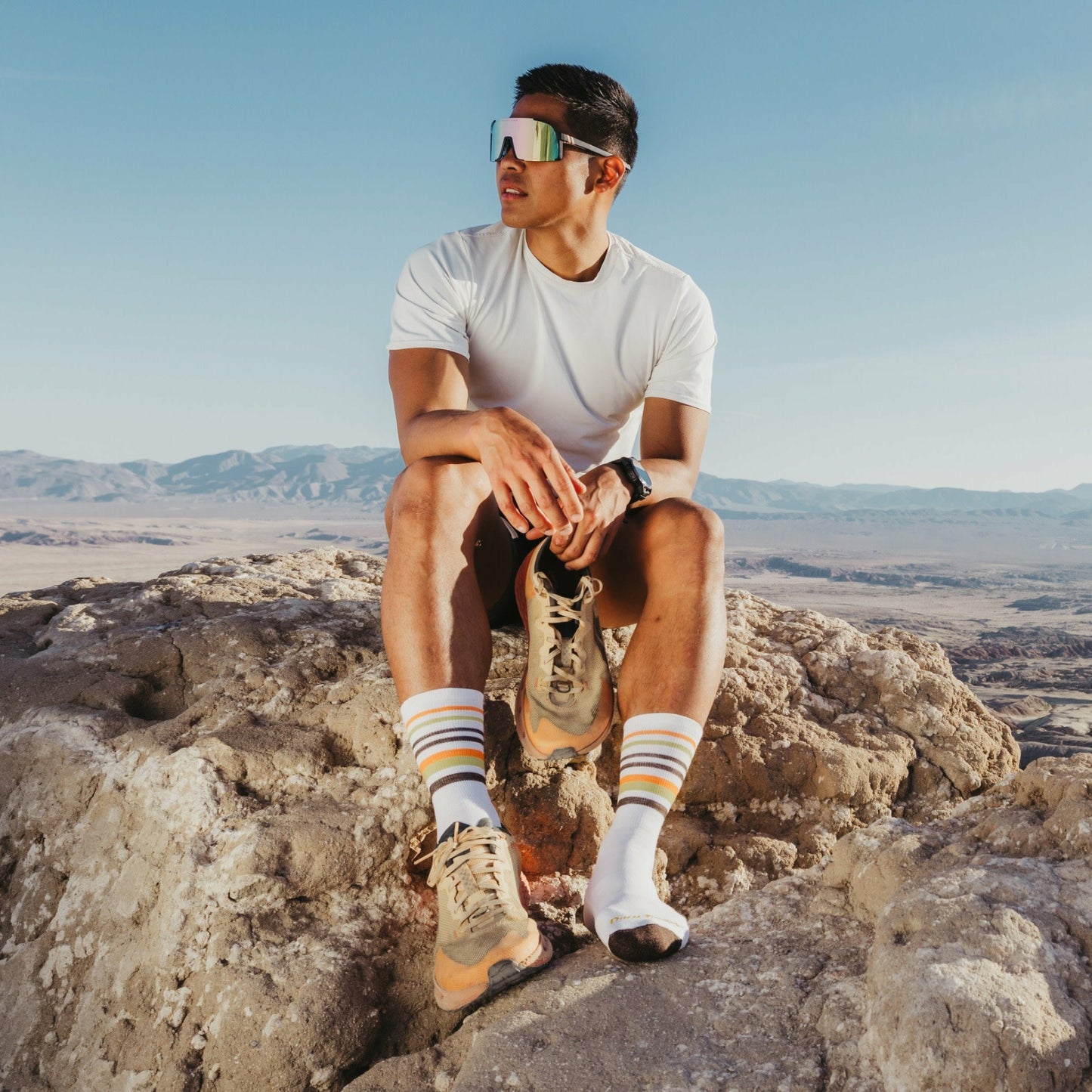 Men's Fastpack Micro Crew Lightweight Hiking Socks | Darn Tough