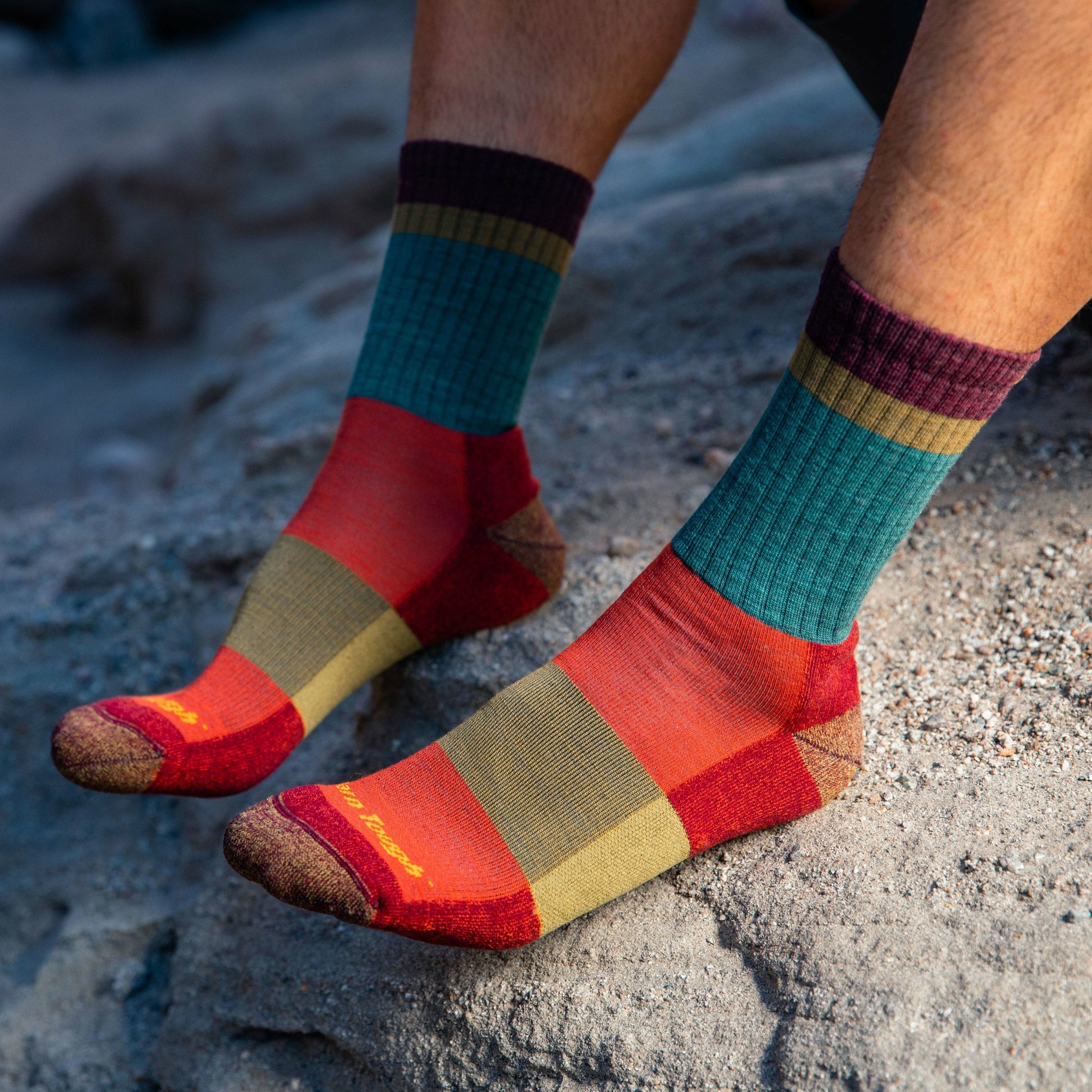 Men's Heady Stripe Micro Crew Lightweight Hiking Socks | Darn Tough