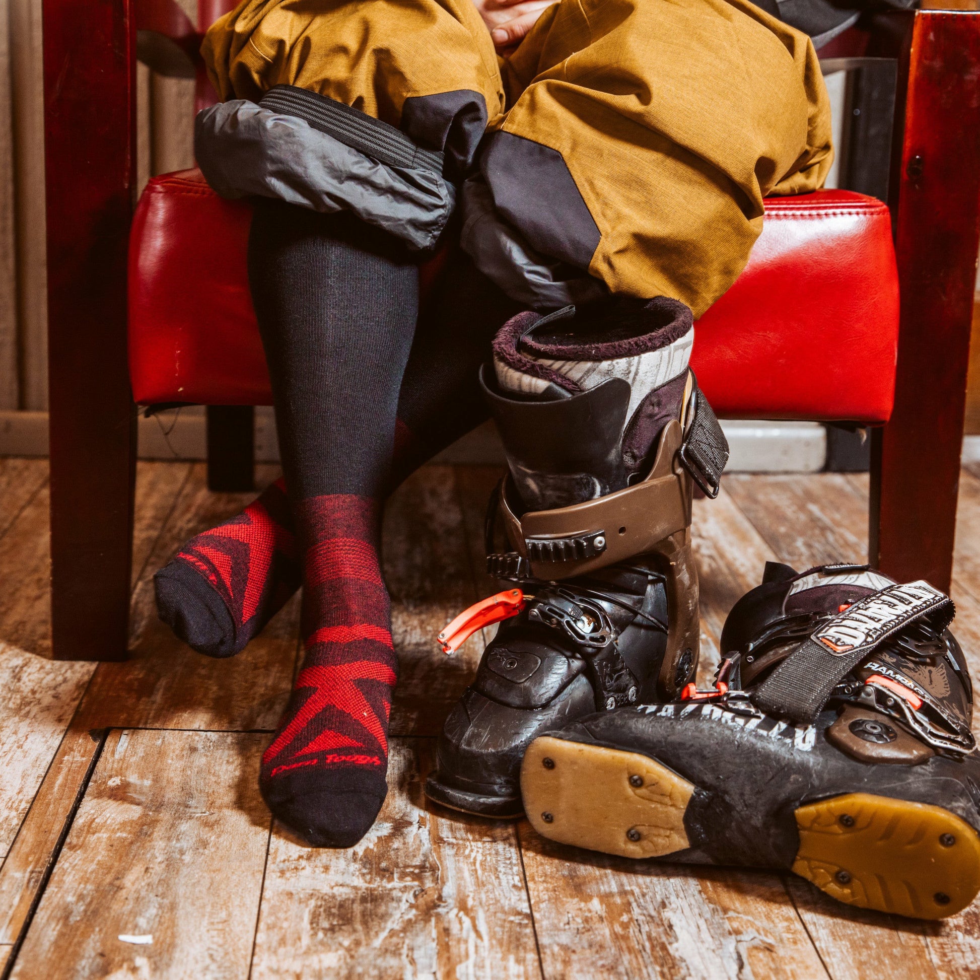 Men's RFL Over-the-Calf Ultra-Lightweight Ski & Snowboard Socks | Darn Tough