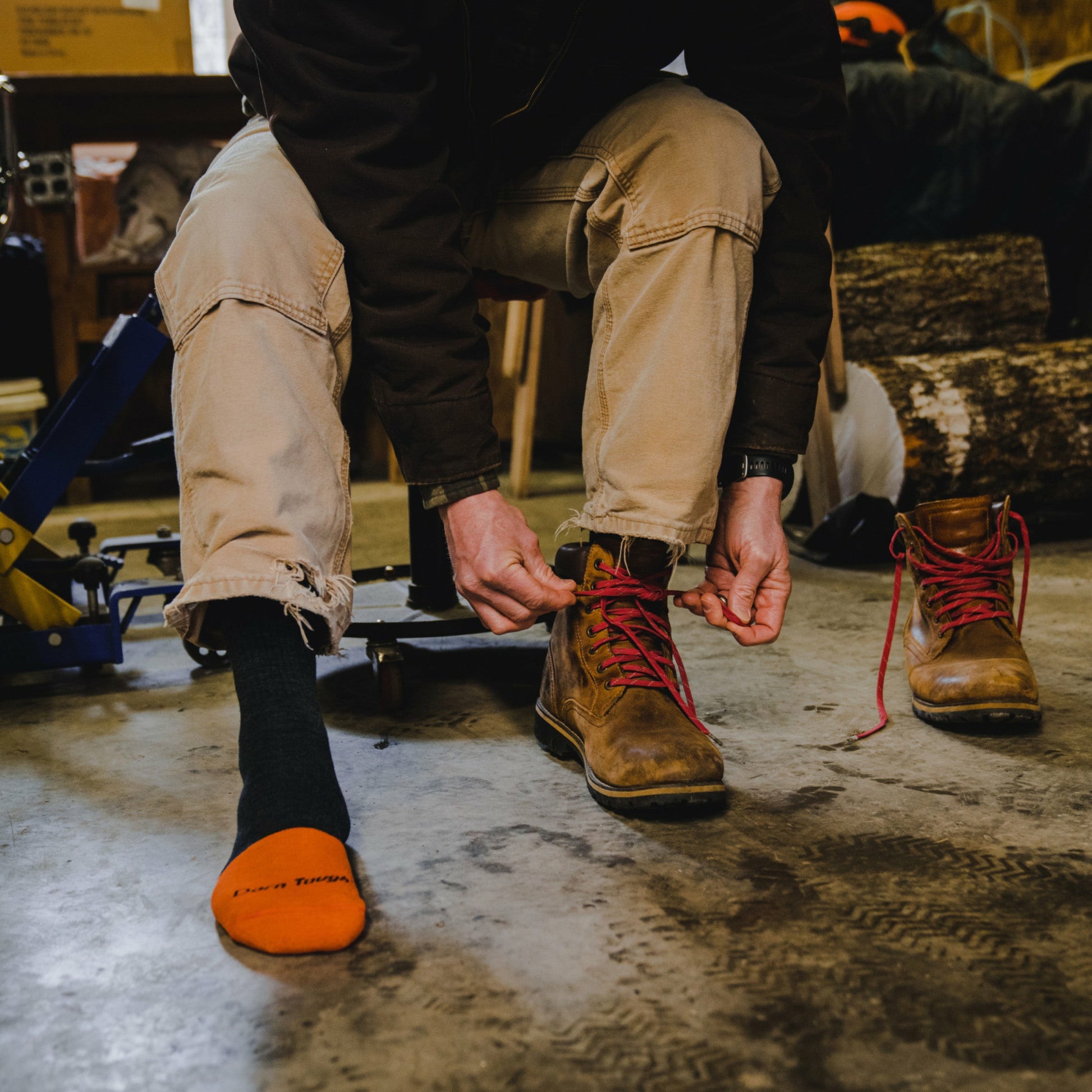 Men's Steely Micro Crew Midweight Work Socks | Darn Tough