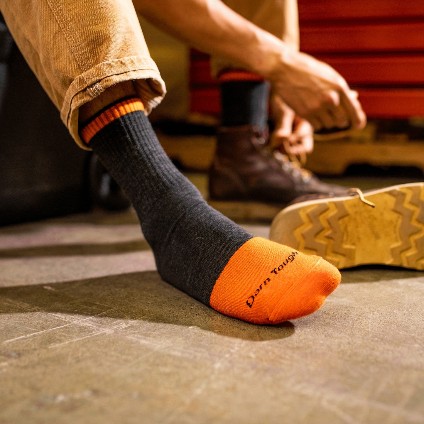 Men's Steely Micro Crew Midweight Work Socks | Darn Tough