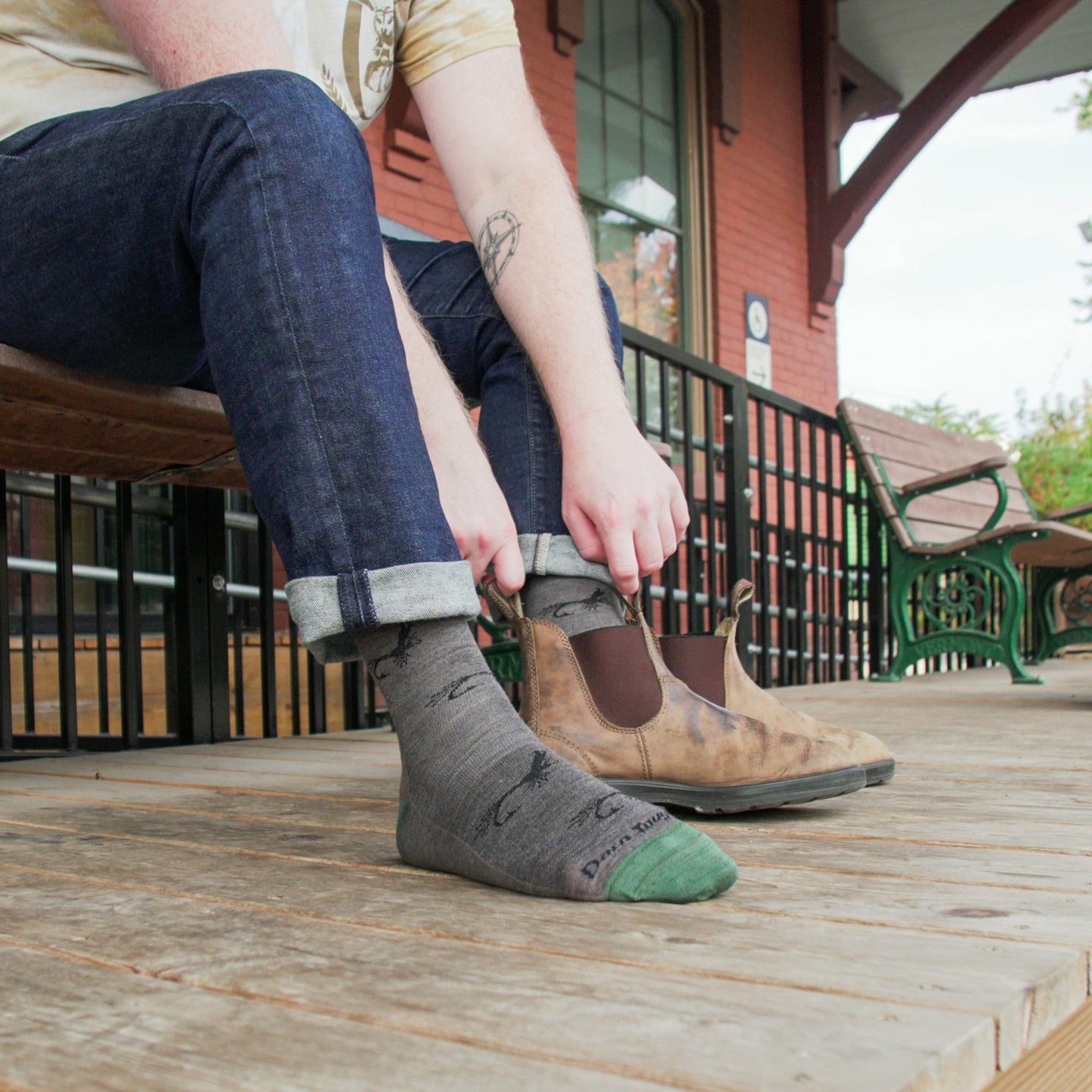 Men's Mcfly Crew Lightweight Lifestyle Socks- Last Chance | Darn Tough