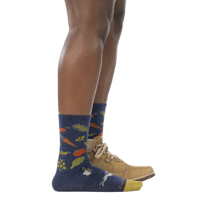 Women's Farmer's Market Crew Lightweight Lifestyle Socks | Darn Tough