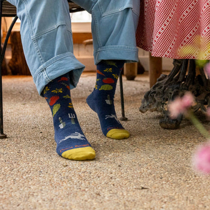 Women's Farmer's Market Crew Lightweight Lifestyle Socks | Darn Tough