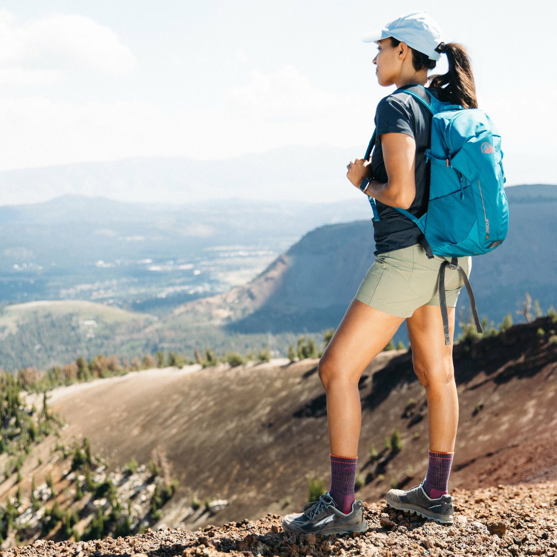 Women's Hiker Micro Crew Midweight Hiking Socks | Darn Tough
