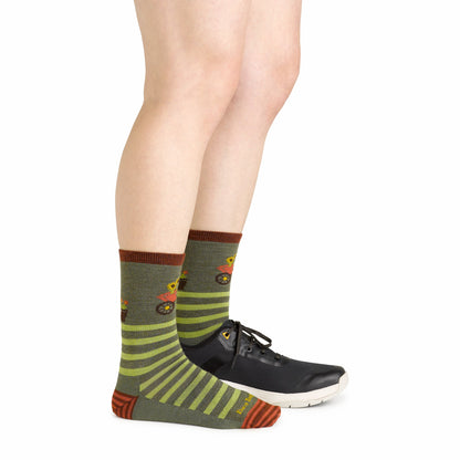 Women's Animal Haus Crew Lightweight Lifestyle Socks | Darn Tough