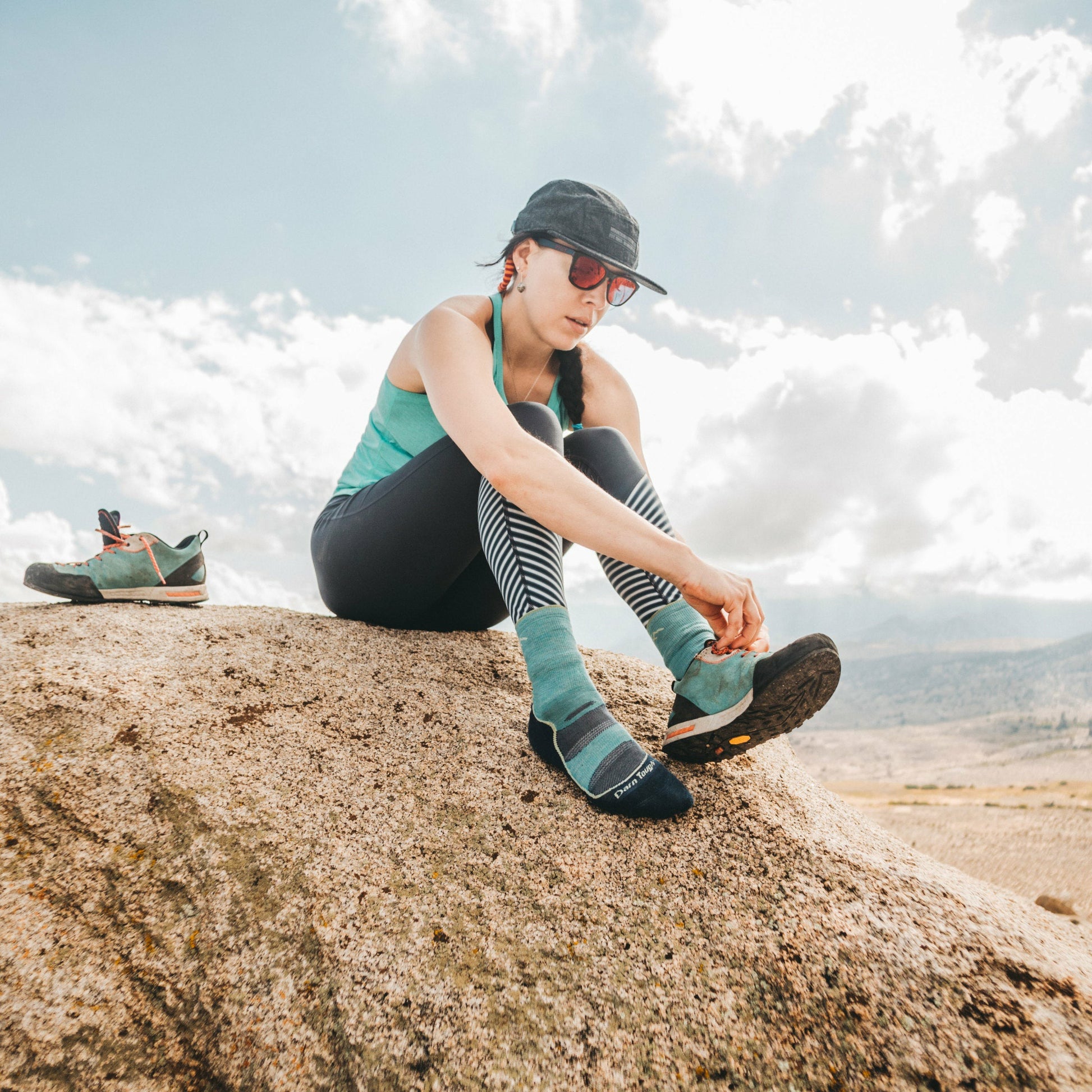 Women's Light Hiker Micro Crew Lightweight Hiking Socks | Darn Tough