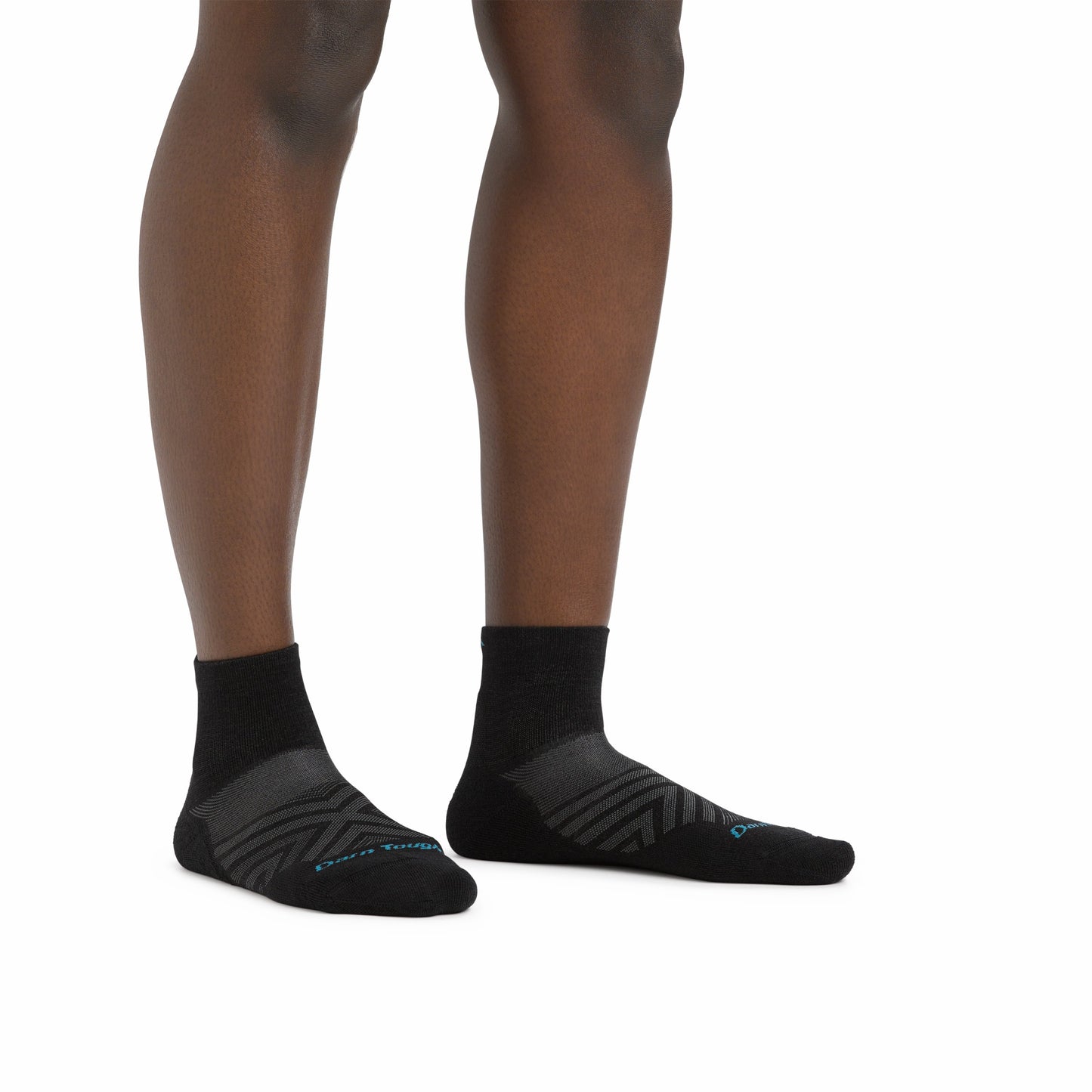 Women's Run Quarter Cushioned Ultra-Lightweight Running Socks | Darn Tough