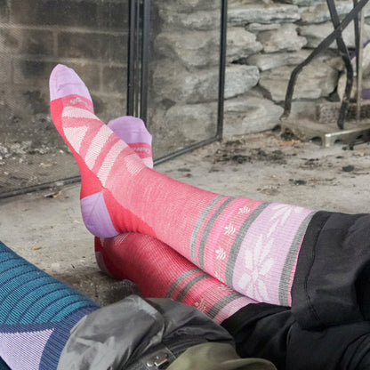 Women's Alpine Over-the-Calf Lightweight Ski & Snowboard Socks | Darn Tough