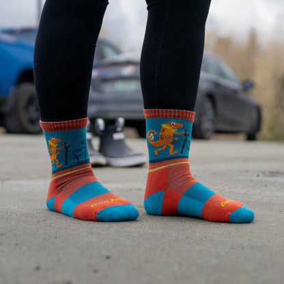 Kids Sal Micro Crew Lightweight Hiking Socks | Darn Tough