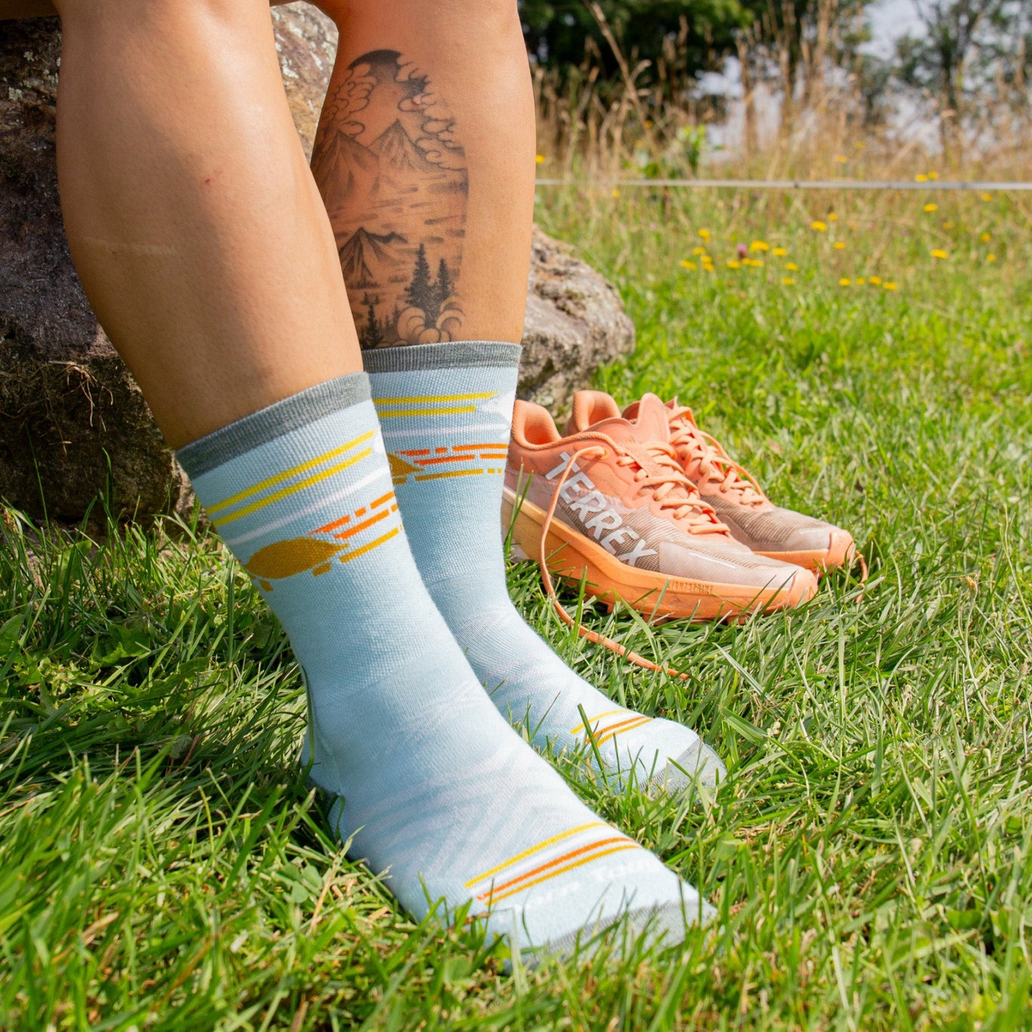 Women's Pacer Micro Crew Ultra-Lightweight Running Socks | Darn Tough