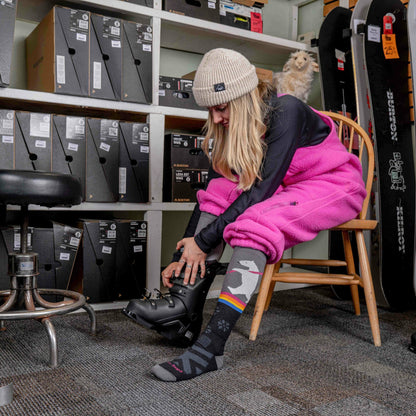 Women's Due North Over-the-Calf Midweight Ski & Snowboard Socks | Darn Tough