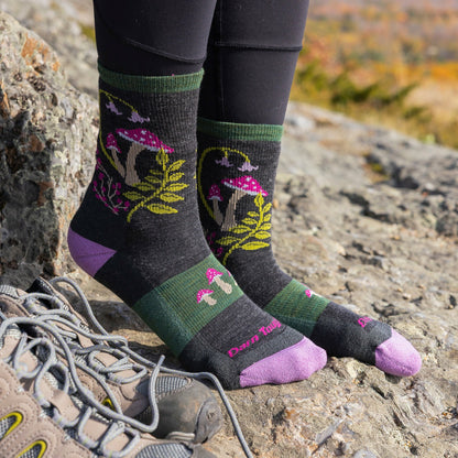 Women's Mellow Mushrooms Micro Crew Lightweight Hiking Socks | Darn Tough