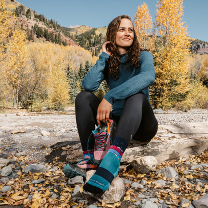 Women's Mirror Lake Micro Crew Midweight Hiking Socks | Darn Tough
