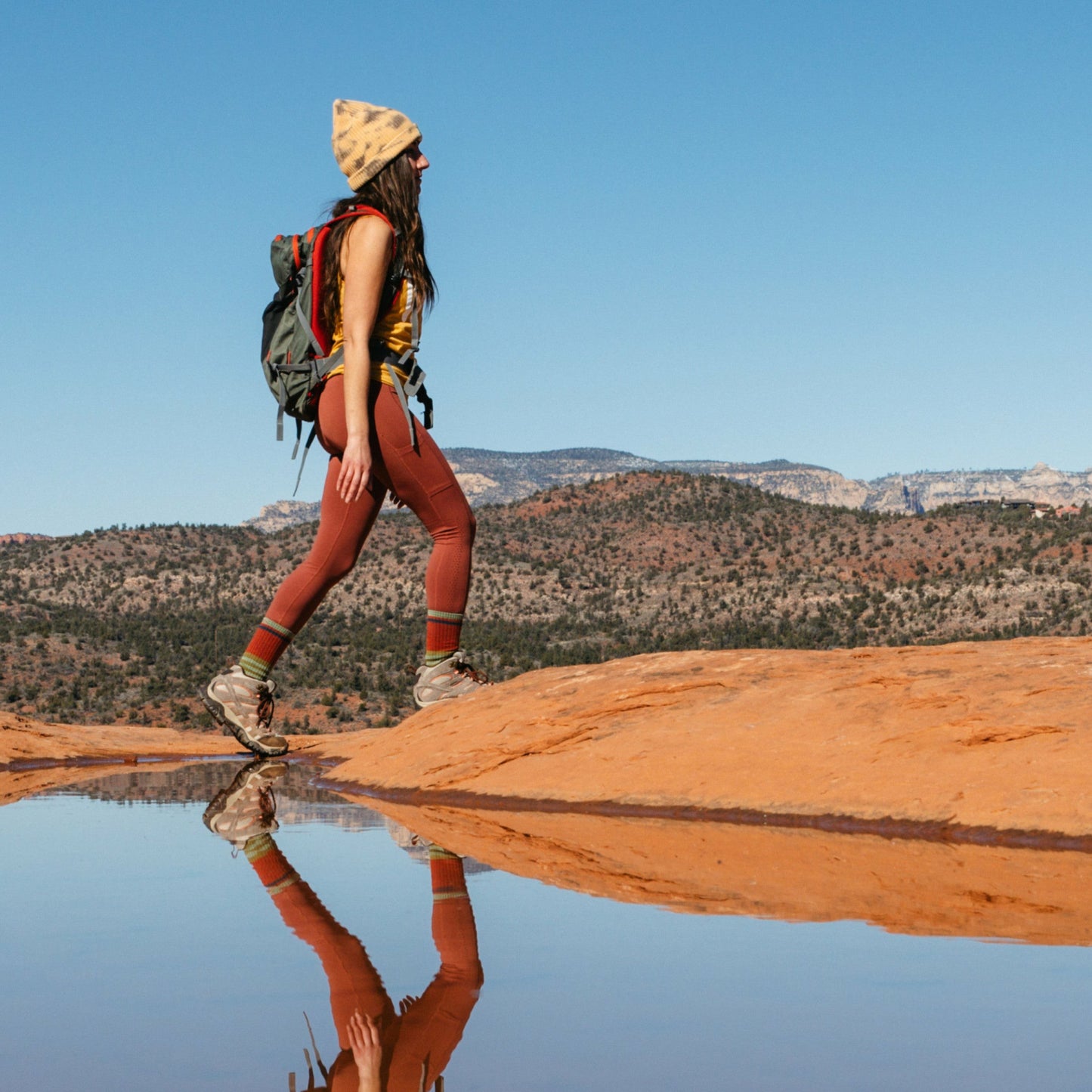 Women's Her Spur Boot Lightweight Hiking Socks- Last Chance | Darn Tough