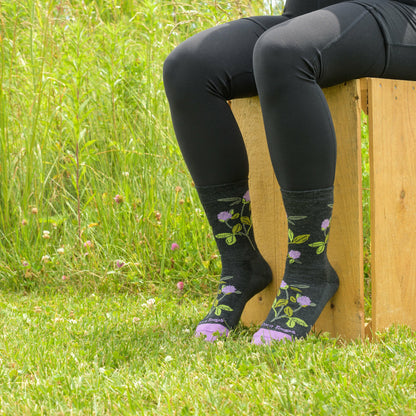 Women's Blossom Crew Lightweight Lifestyle Socks | Darn Tough