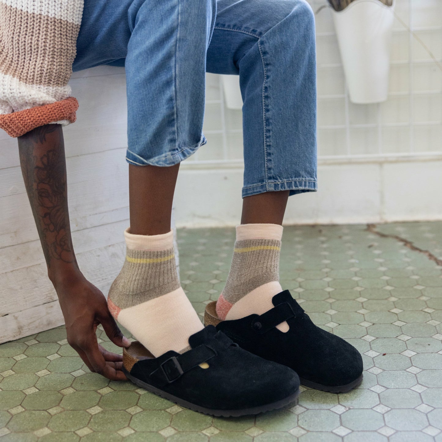 Women's Apres Shorty Heavyweight Lifestyle Socks | Darn Tough