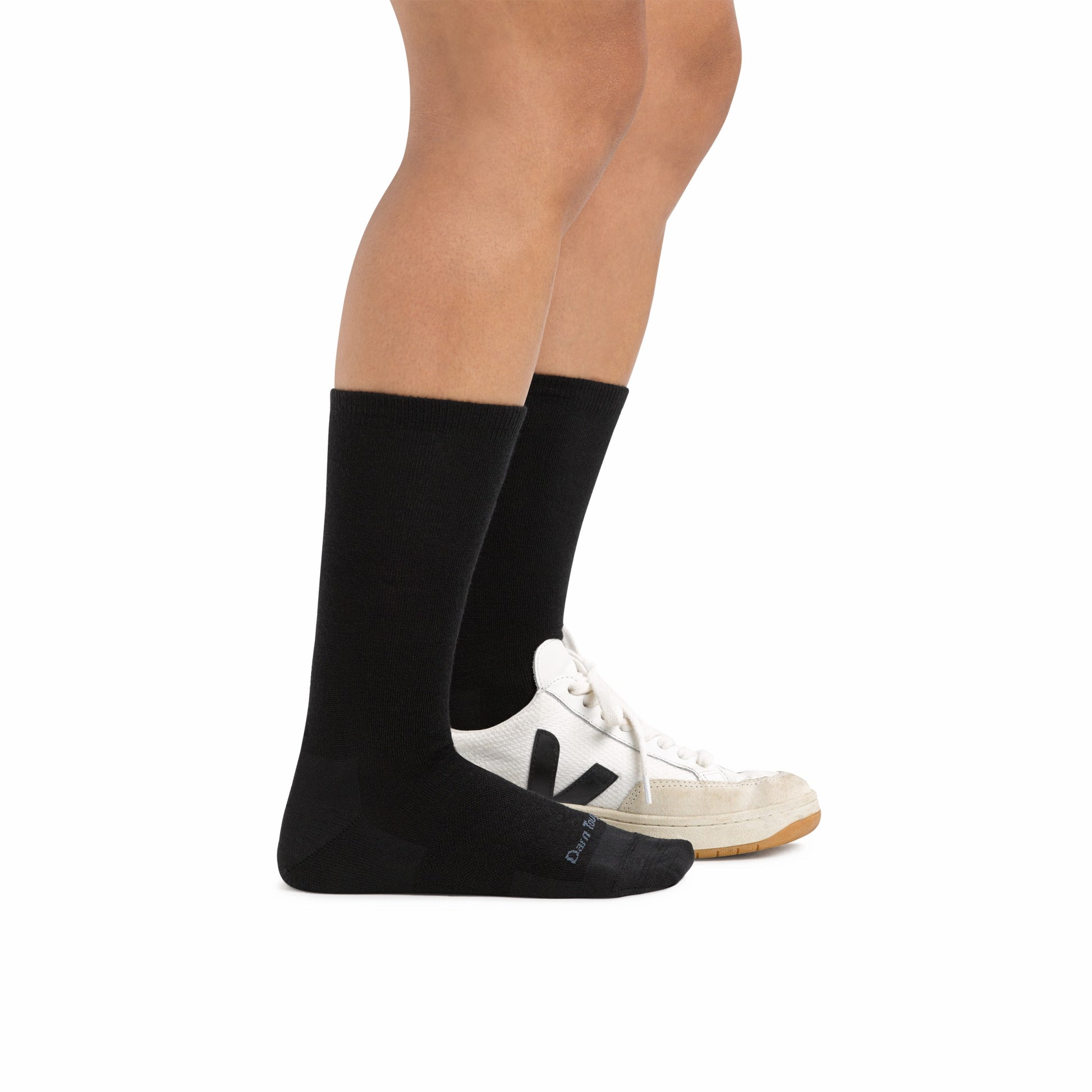 Women's Solid Basic Crew Lightweight Lifestyle Socks | Darn Tough