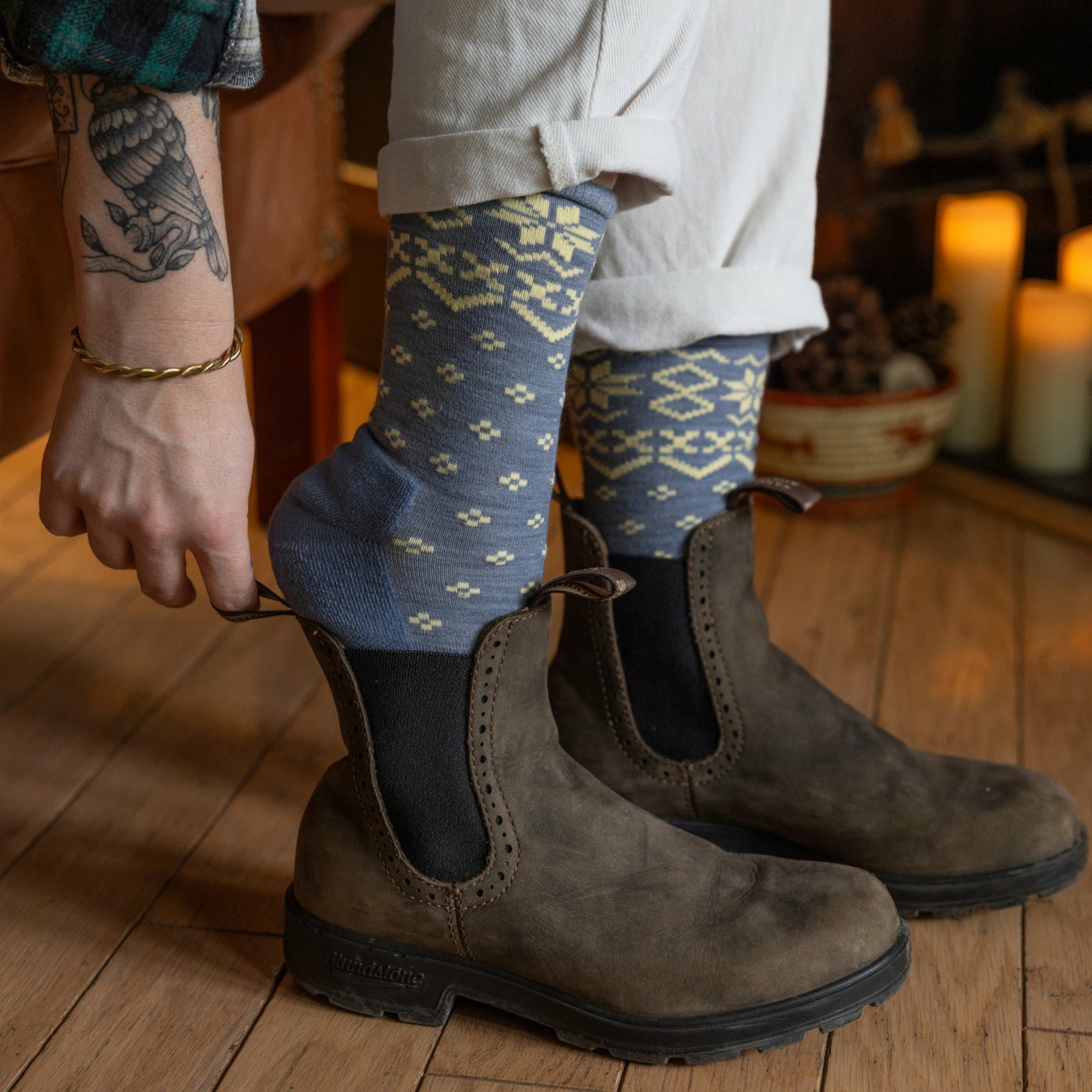 Women's Shetland Crew Lightweight Lifestyle Socks-Last Chance | Darn Tough