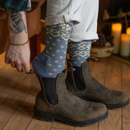 Women's Shetland Crew Lightweight Lifestyle Socks-Last Chance | Darn Tough