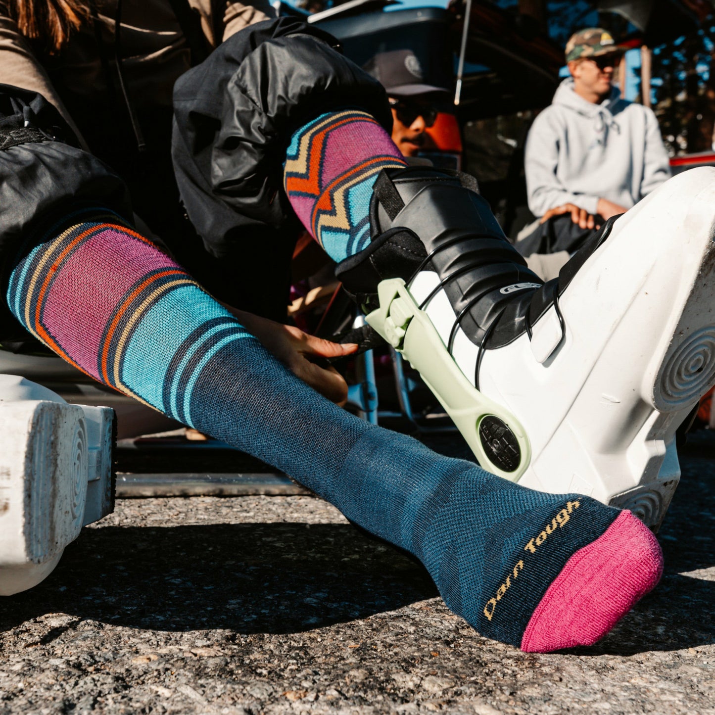 Women's Echo Over-the-Calf Midweight Ski & Snowboard Socks | Darn Tough