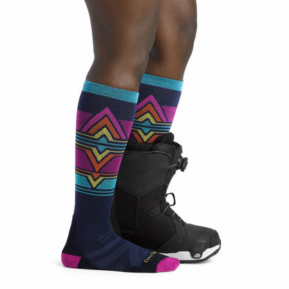 Women's Echo Over-the-Calf Midweight Ski & Snowboard Socks | Darn Tough