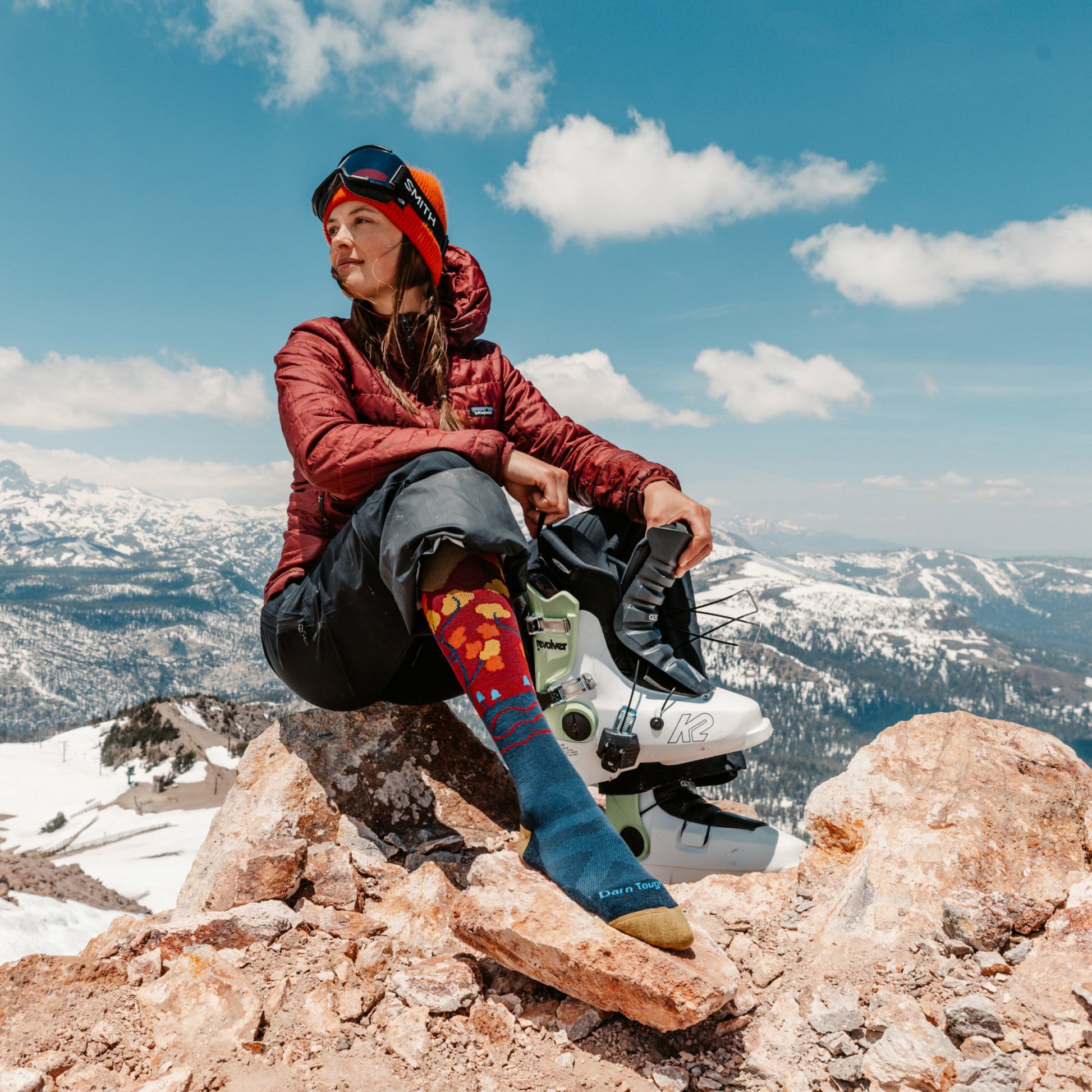 Women's Enchanted Over-the-Calf Midweight Ski & Snowboard Socks- Last Chance | Darn Tough
