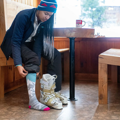 Women's Yeti Over-the-Calf Midweight Ski & Snowboard Socks | Darn Tough