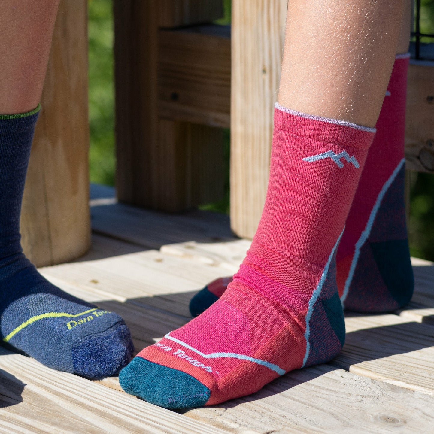 Kids Light Hiker Micro Crew Lightweight Hiking Socks | Darn Tough