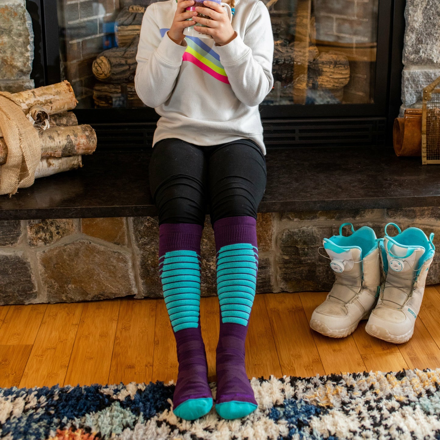 Kids Edge Over-the-Calf  Midweight Ski & Snowboard Sock-Last Chance | Darn Tough